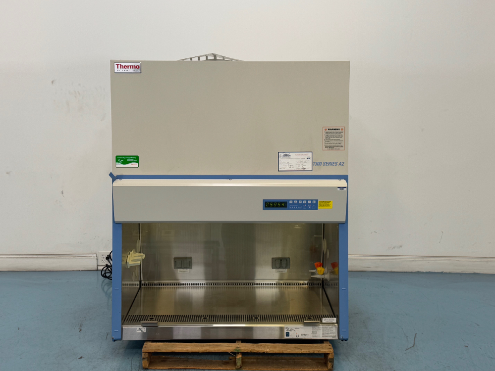 Image of Thermo 1300 Series A2 4' BioSafety Cabinet